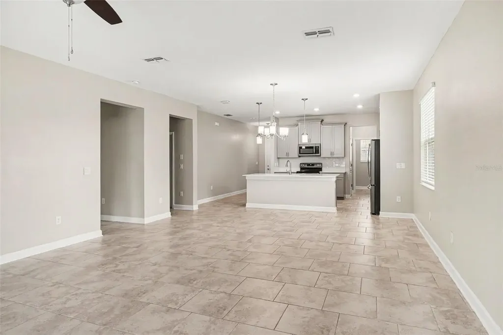490 Brunswick Drive Davenport FL 33837