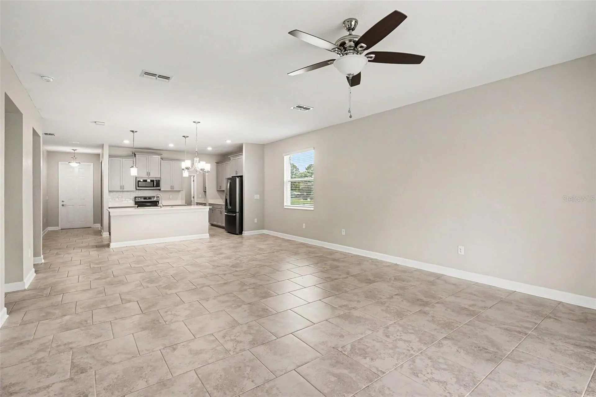 490 Brunswick Drive Davenport FL 33837