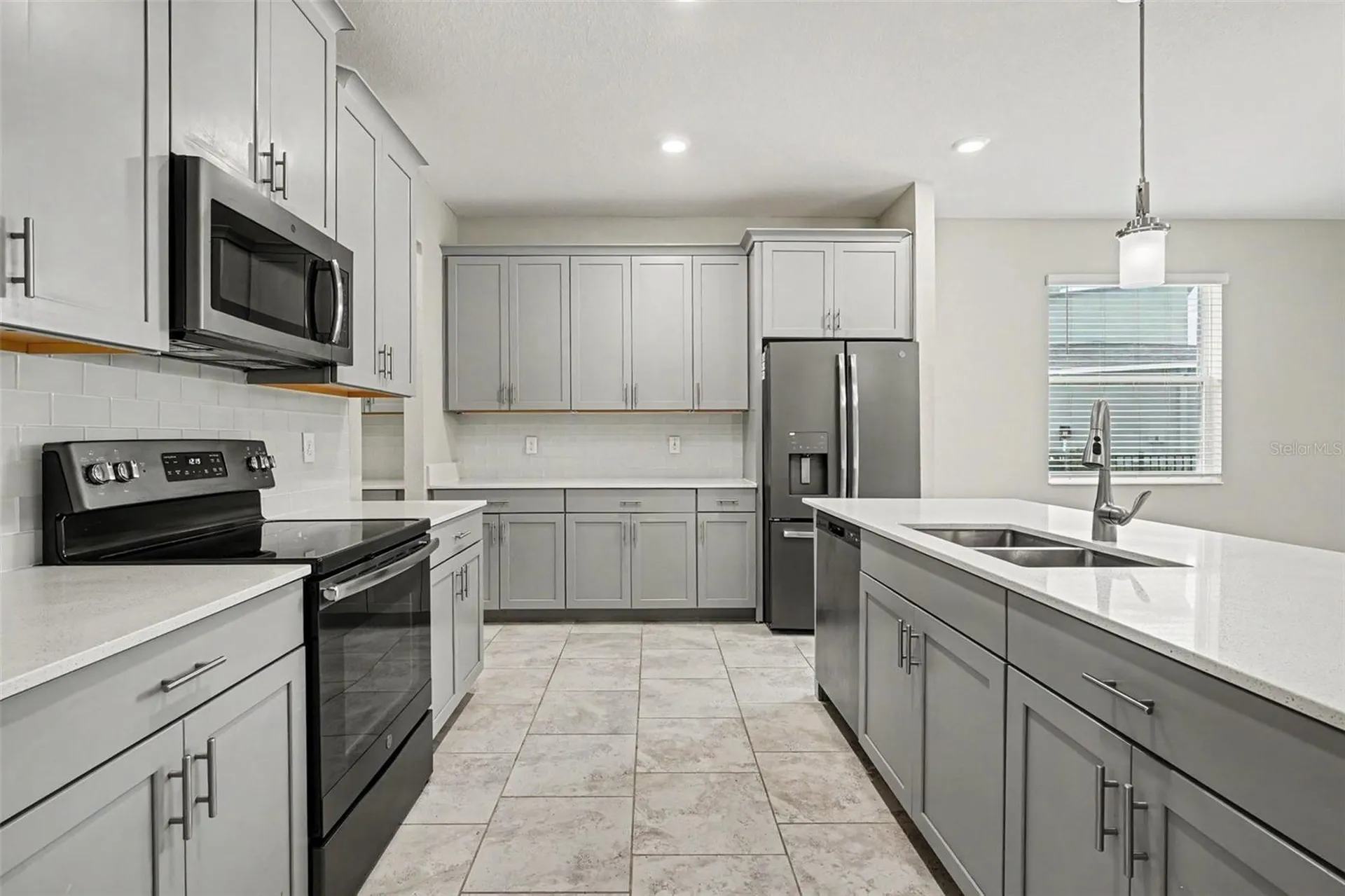 490 Brunswick Drive Davenport FL 33837
