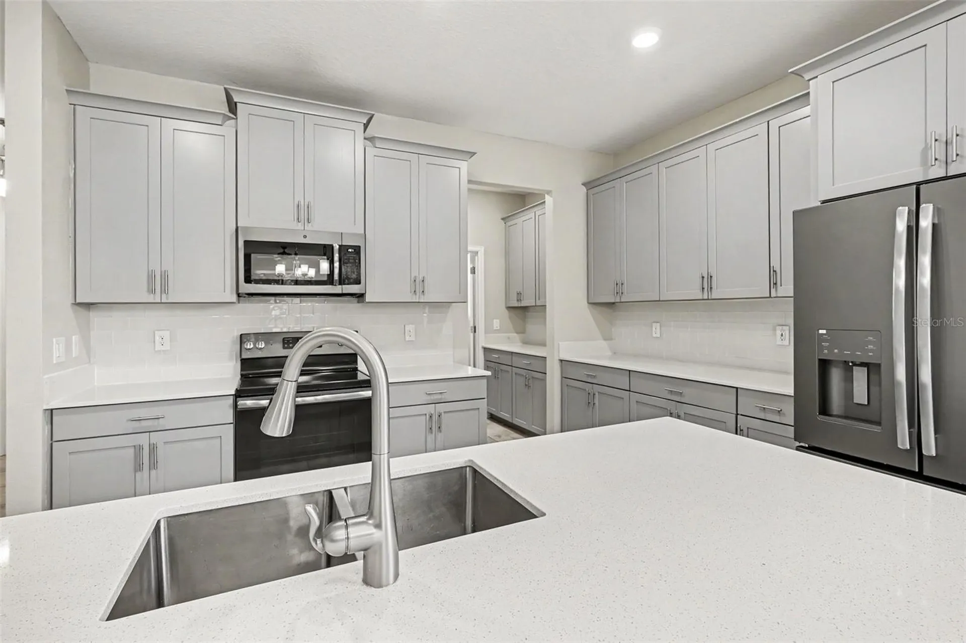 490 Brunswick Drive Davenport FL 33837
