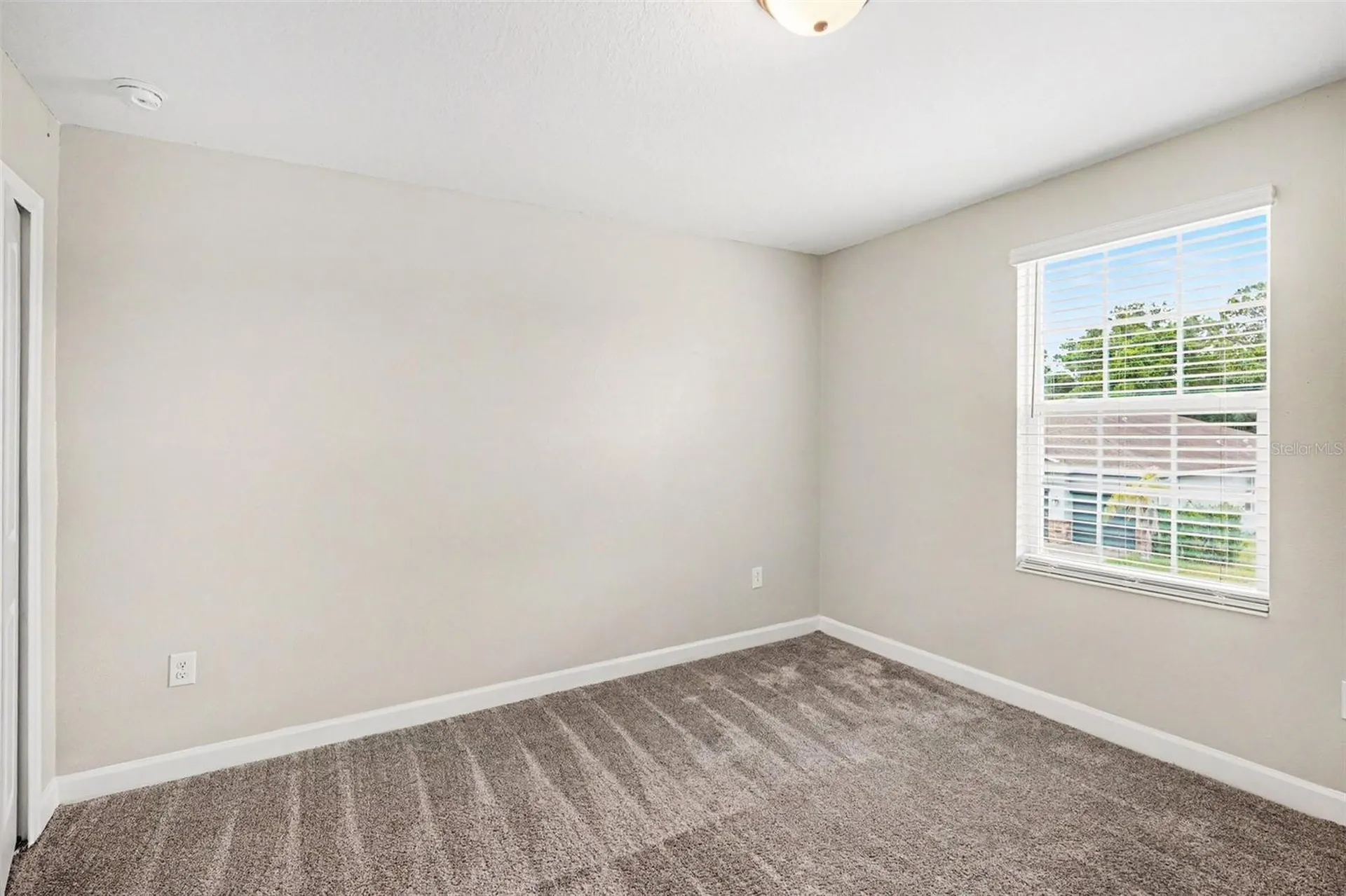 490 Brunswick Drive Davenport FL 33837