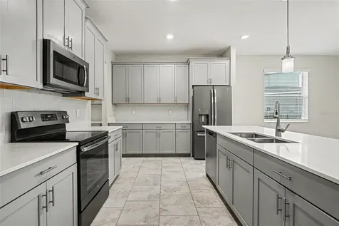 490 Brunswick Drive Davenport FL 33837