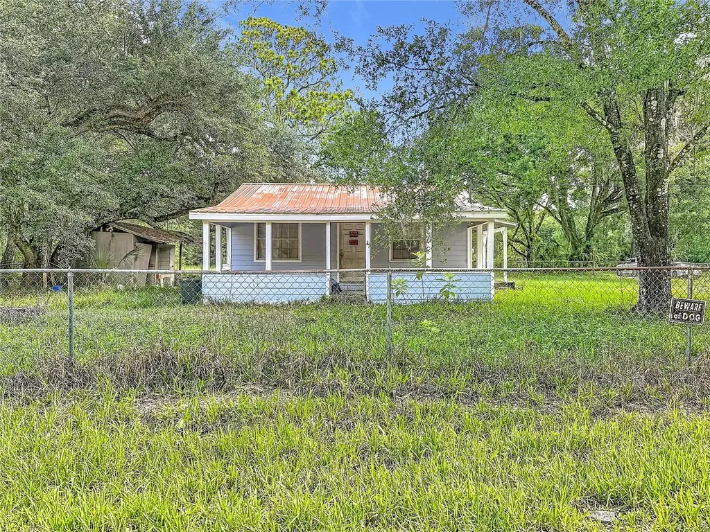 1007 Hawthorn Street Zephyrhills FL 33540