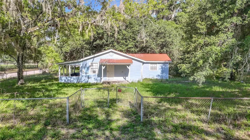 1007 Hawthorn Street Zephyrhills FL 33540