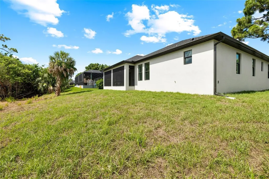 260 Tournament Road Rotonda West FL 33947