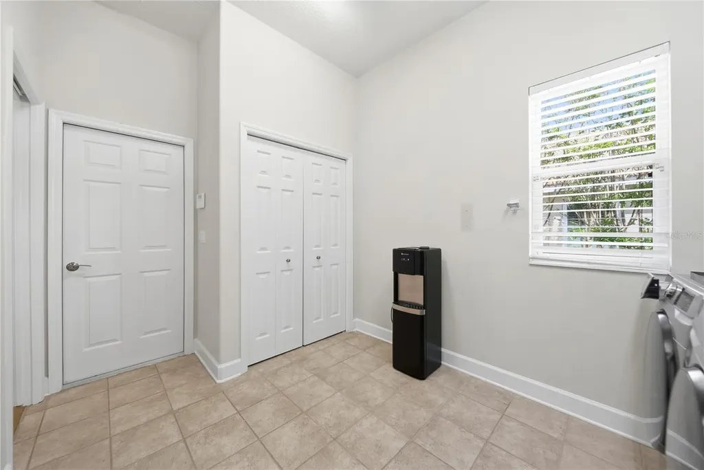 17210 Broadoak Drive Tampa FL 33647