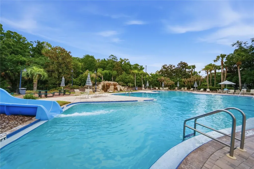 17210 Broadoak Drive Tampa FL 33647
