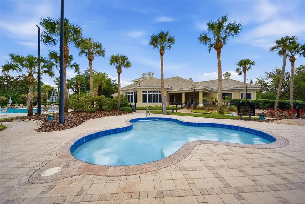 17210 Broadoak Drive Tampa FL 33647