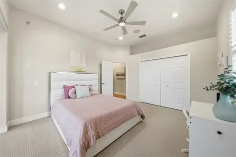 17210 Broadoak Drive Tampa FL 33647