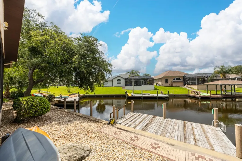 85 Colechester Lane Palm Coast FL 32137
