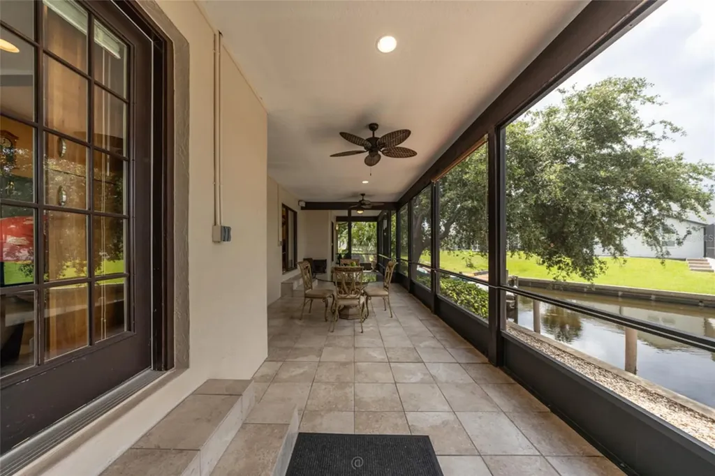 85 Colechester Lane Palm Coast FL 32137