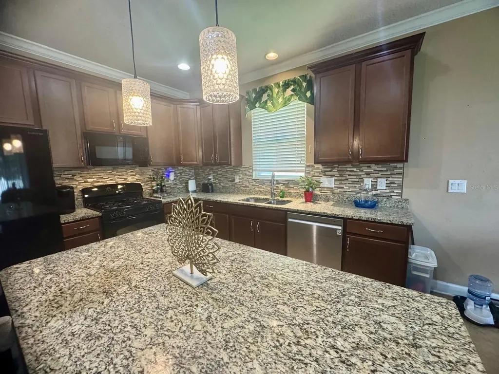 5711 Arbor Wood Court Bradenton FL 34203