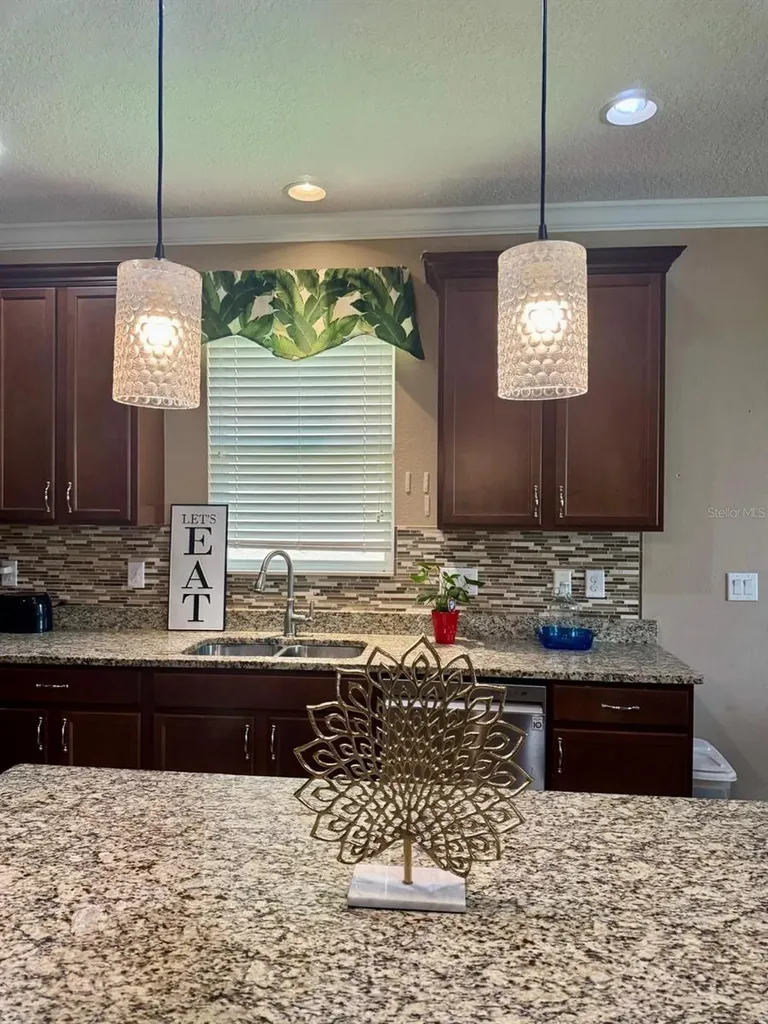 5711 Arbor Wood Court Bradenton FL 34203
