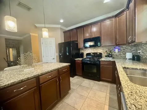 5711 Arbor Wood Court Bradenton FL 34203