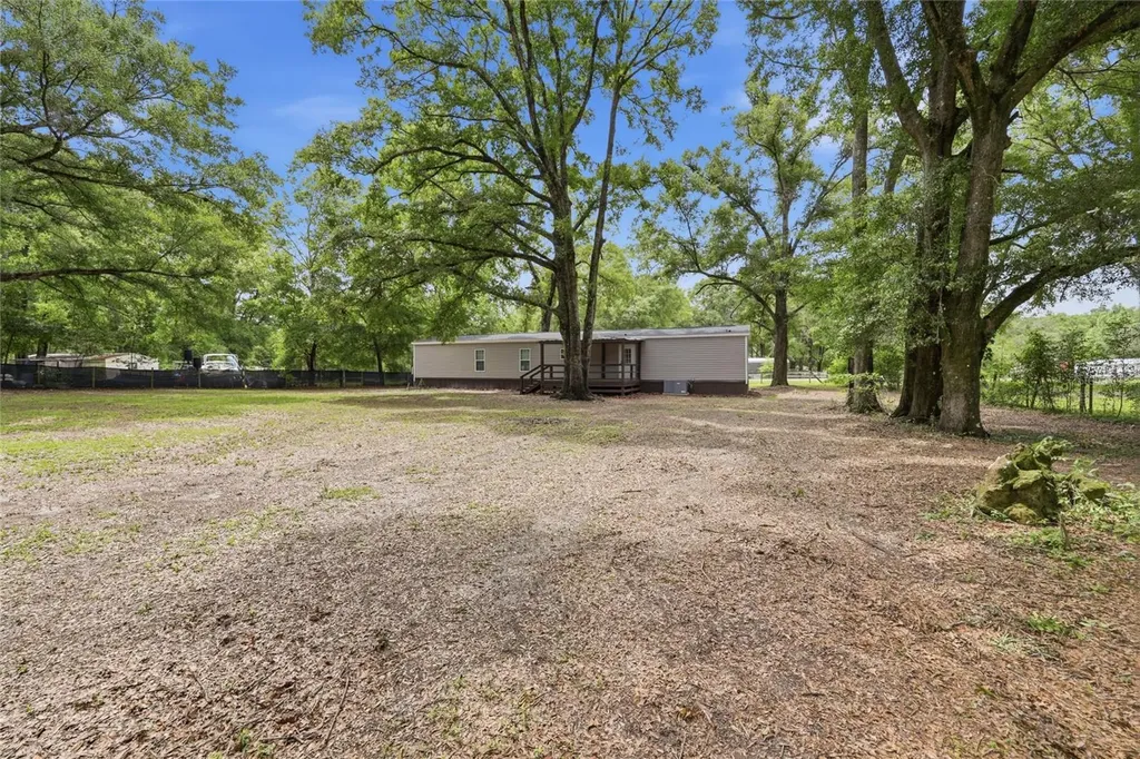 215 SW Alpine Place High Springs FL 32643