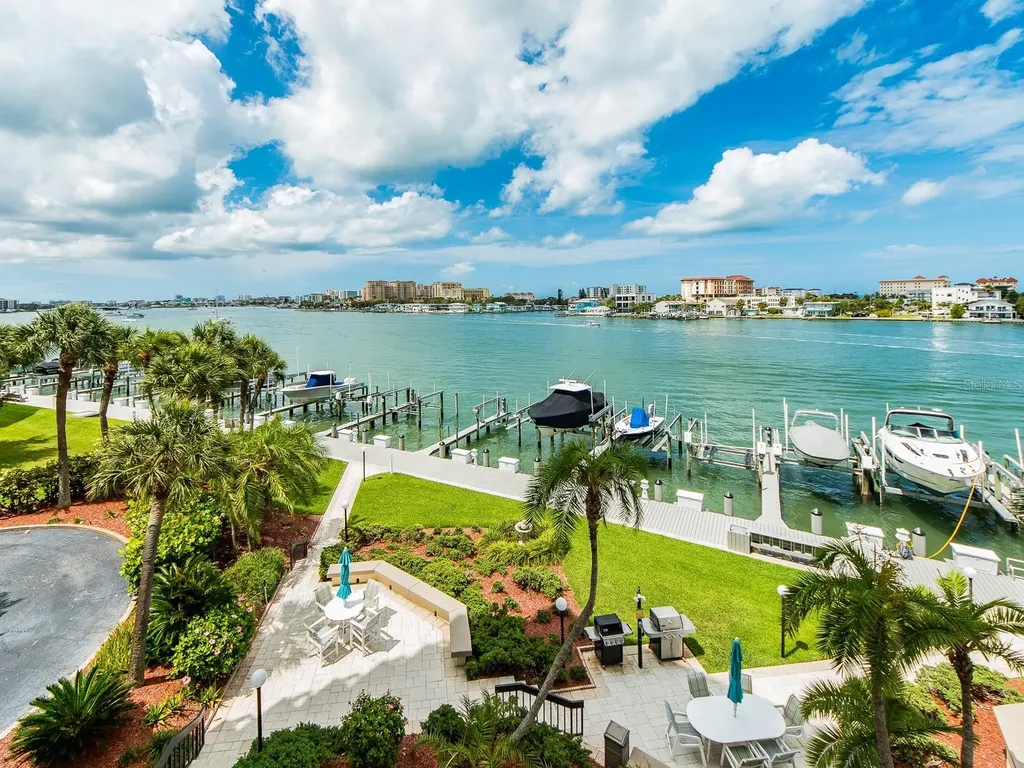 690 Island Way Clearwater Beach FL 33767