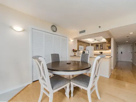690 Island Way Clearwater Beach FL 33767