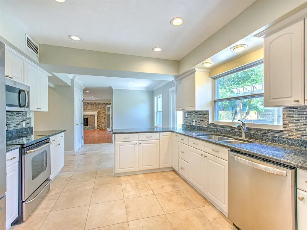 4711 W San Rafael Street Tampa FL 33629