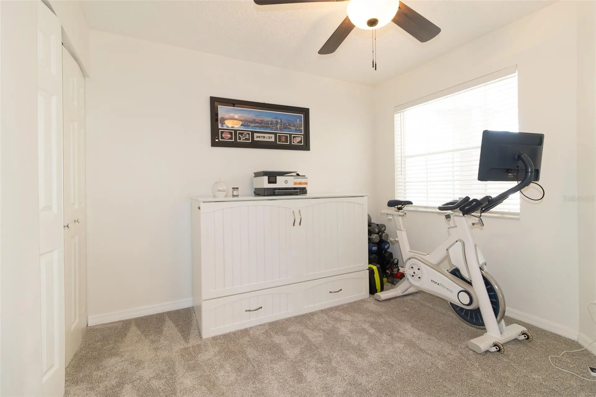 6916 Stones Throw Circle N St Petersburg FL 33710
