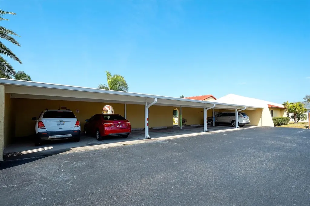 5602 12th Avenue W Bradenton FL 34209