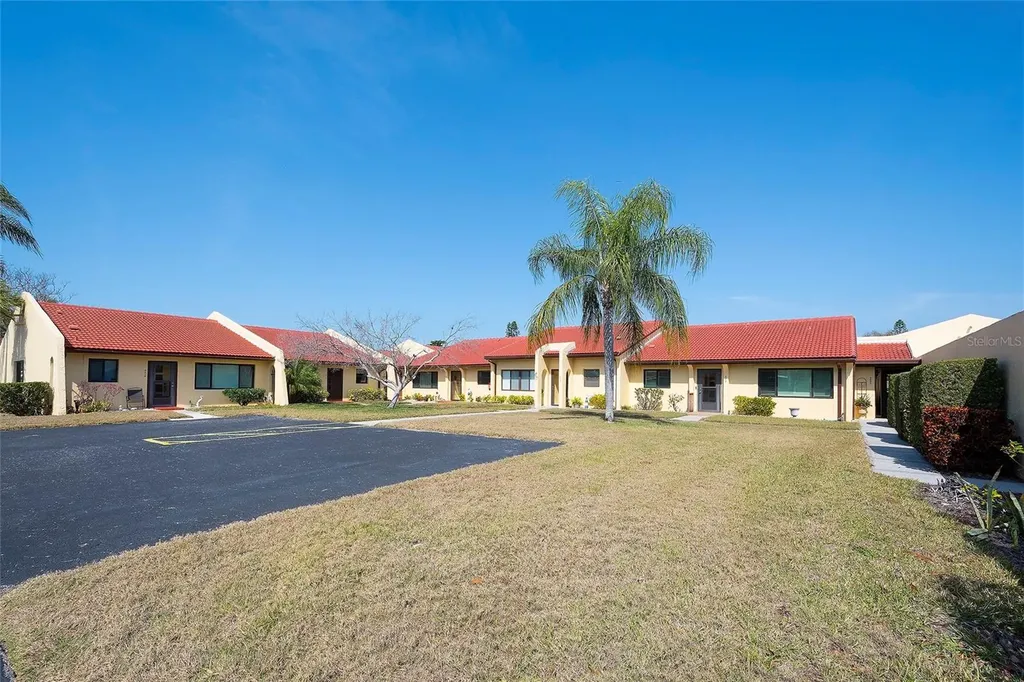 5602 12th Avenue W Bradenton FL 34209