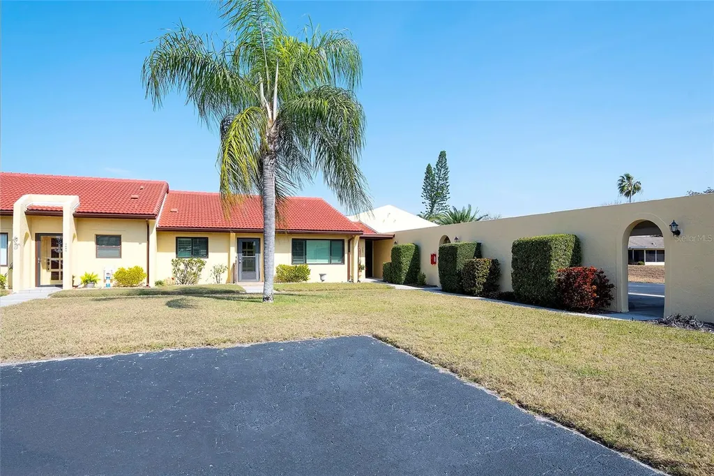 5602 12th Avenue W Bradenton FL 34209
