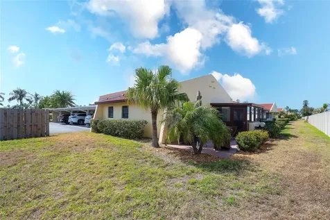 5602 12th Avenue W Bradenton FL 34209