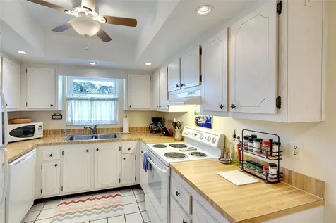 5602 12th Avenue W Bradenton FL 34209
