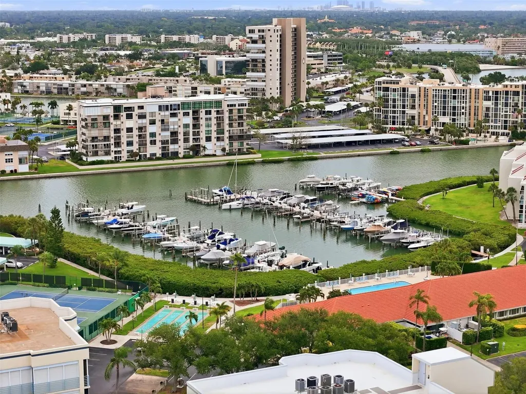 7932 Sailboat Key Boulevard S South Pasadena FL 33707