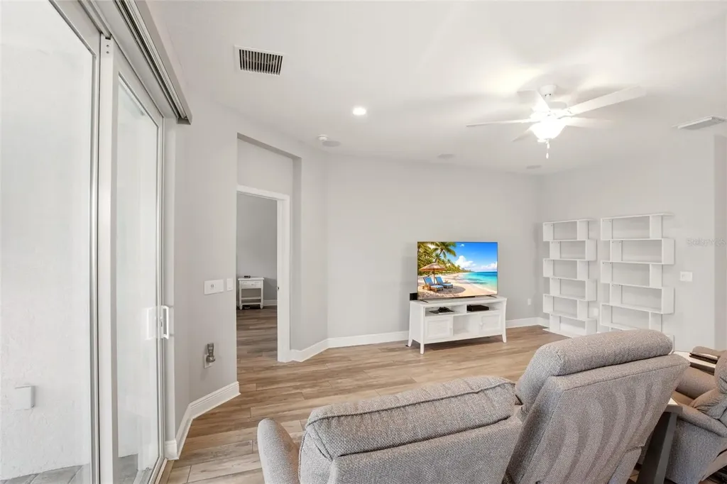 7545 Ridgelake Circle Bradenton FL 34203