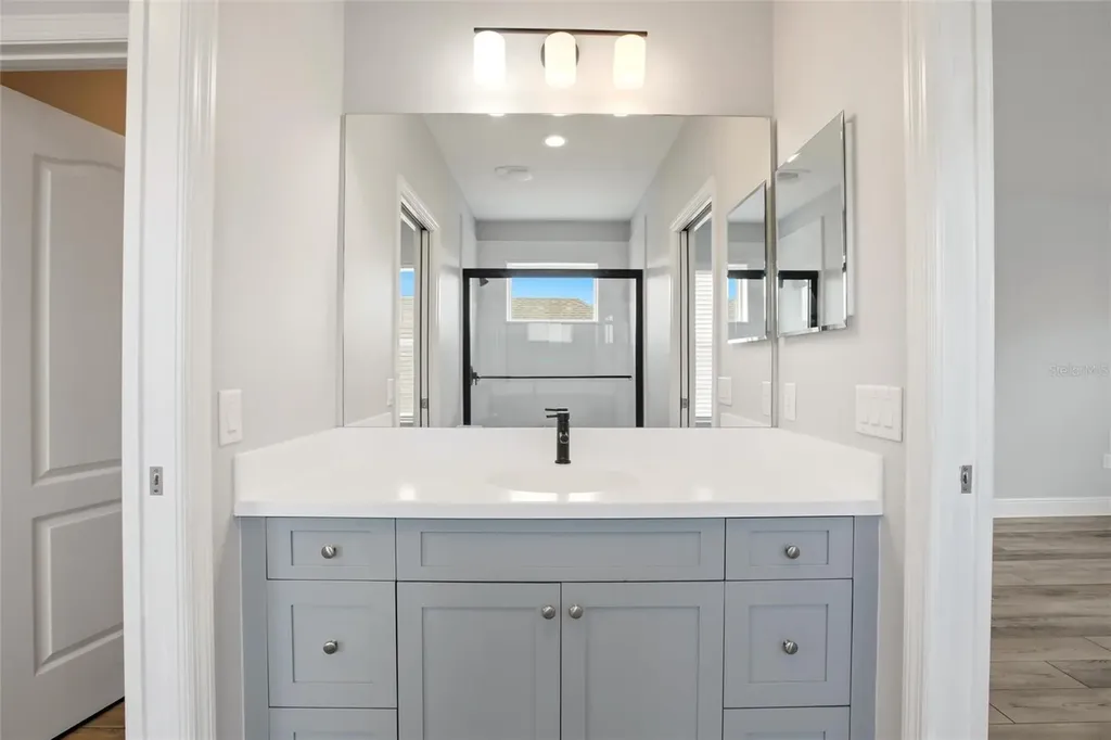 7545 Ridgelake Circle Bradenton FL 34203