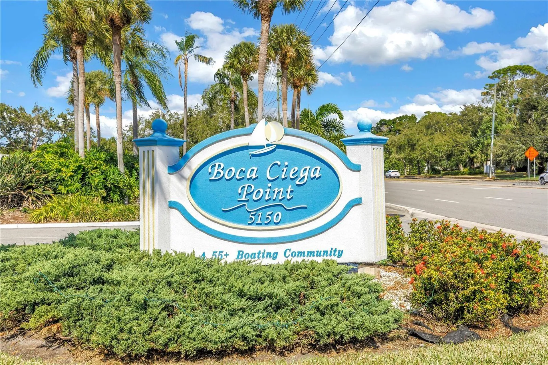 93 Boca Ciega Point Boulevard N St Petersburg FL 33708