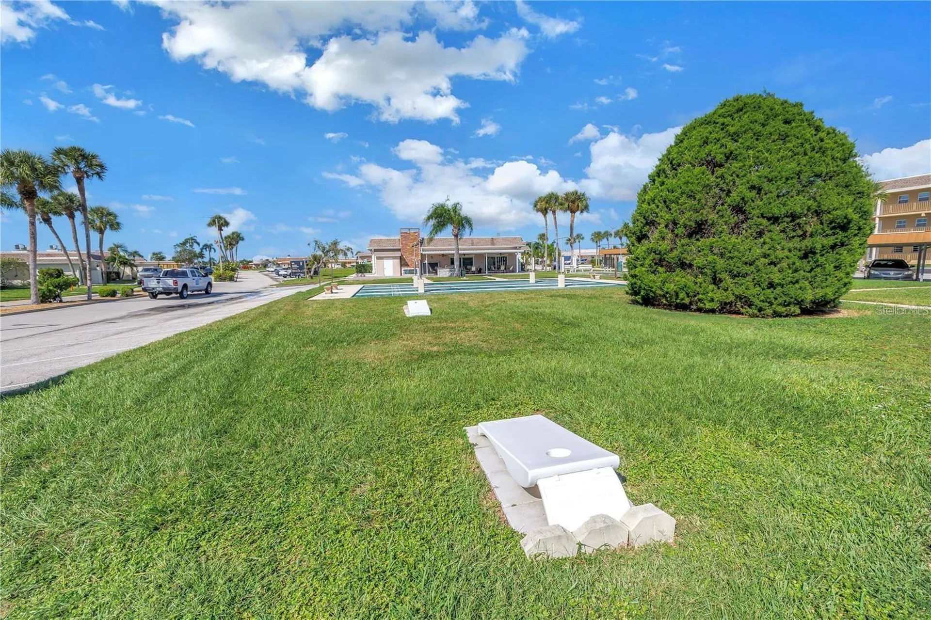 93 Boca Ciega Point Boulevard N St Petersburg FL 33708