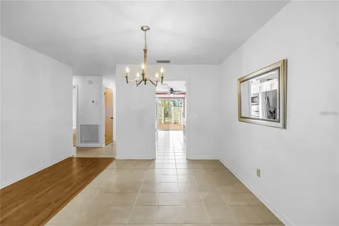 93 Boca Ciega Point Boulevard N St Petersburg FL 33708