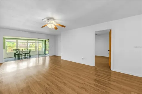 93 Boca Ciega Point Boulevard N St Petersburg FL 33708