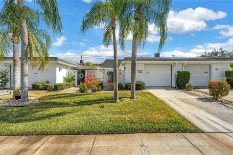 93 Boca Ciega Point Boulevard N St Petersburg FL 33708