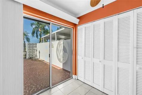 93 Boca Ciega Point Boulevard N St Petersburg FL 33708