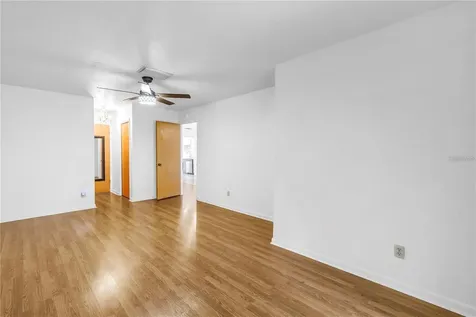 93 Boca Ciega Point Boulevard N St Petersburg FL 33708