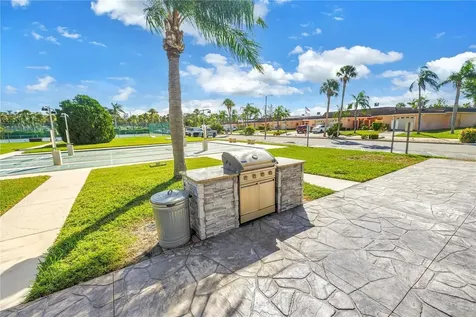 93 Boca Ciega Point Boulevard N St Petersburg FL 33708