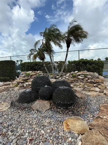 93 Boca Ciega Point Boulevard N St Petersburg FL 33708