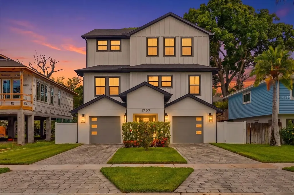 1727 Maryland Avenue NE St Petersburg FL 33703