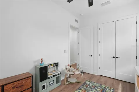 1727 Maryland Avenue NE St Petersburg FL 33703