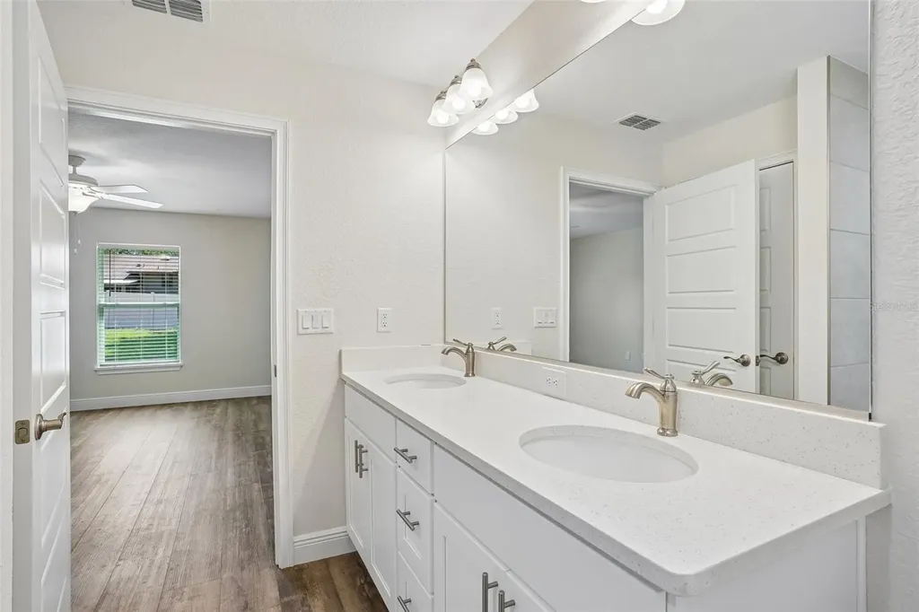 11591 Mockingbird Drive Dunnellon FL 34432