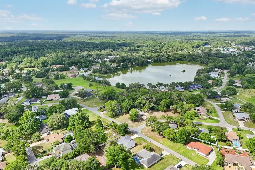 11591 Mockingbird Drive Dunnellon FL 34432