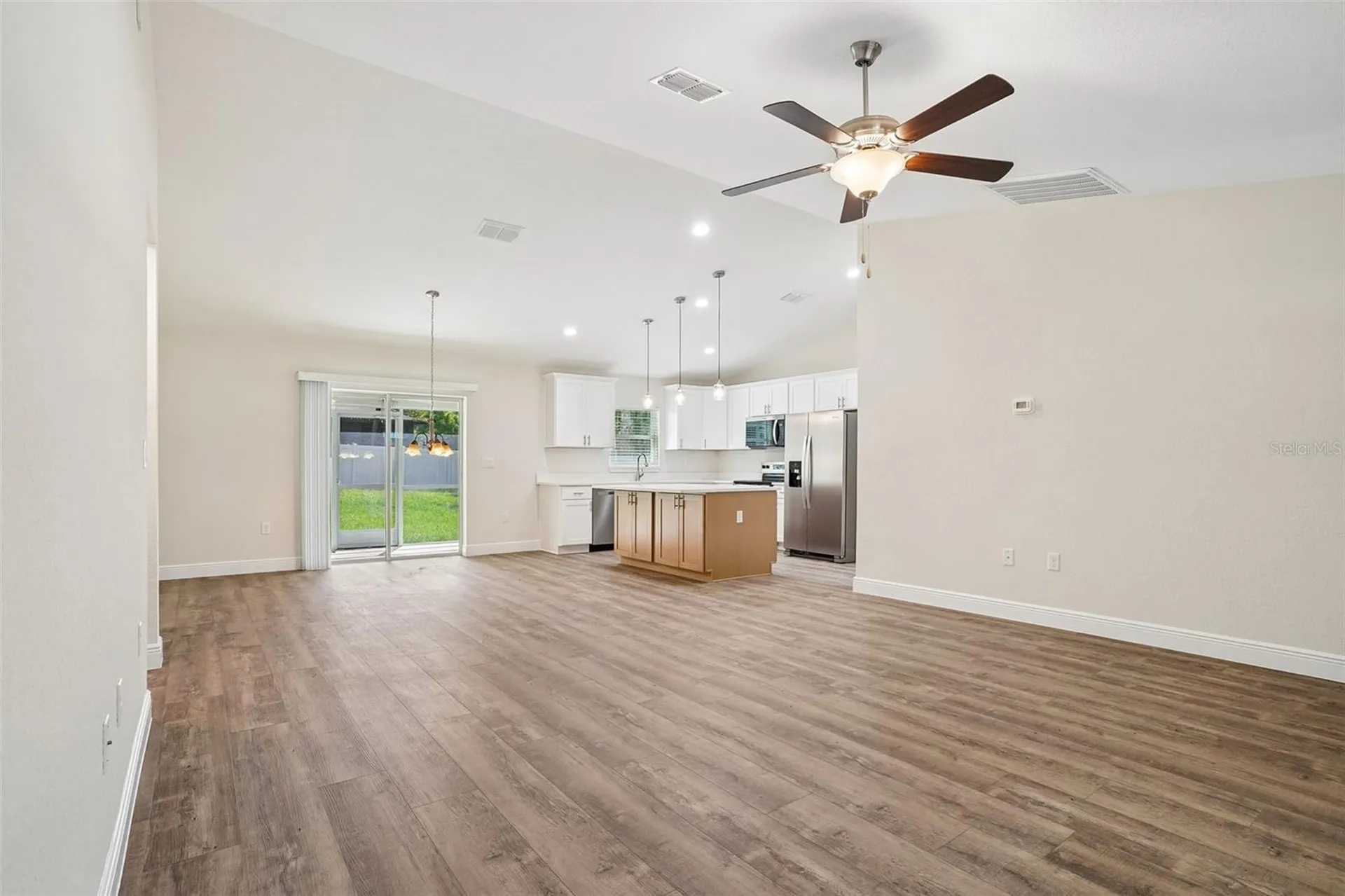 11591 Mockingbird Drive Dunnellon FL 34432