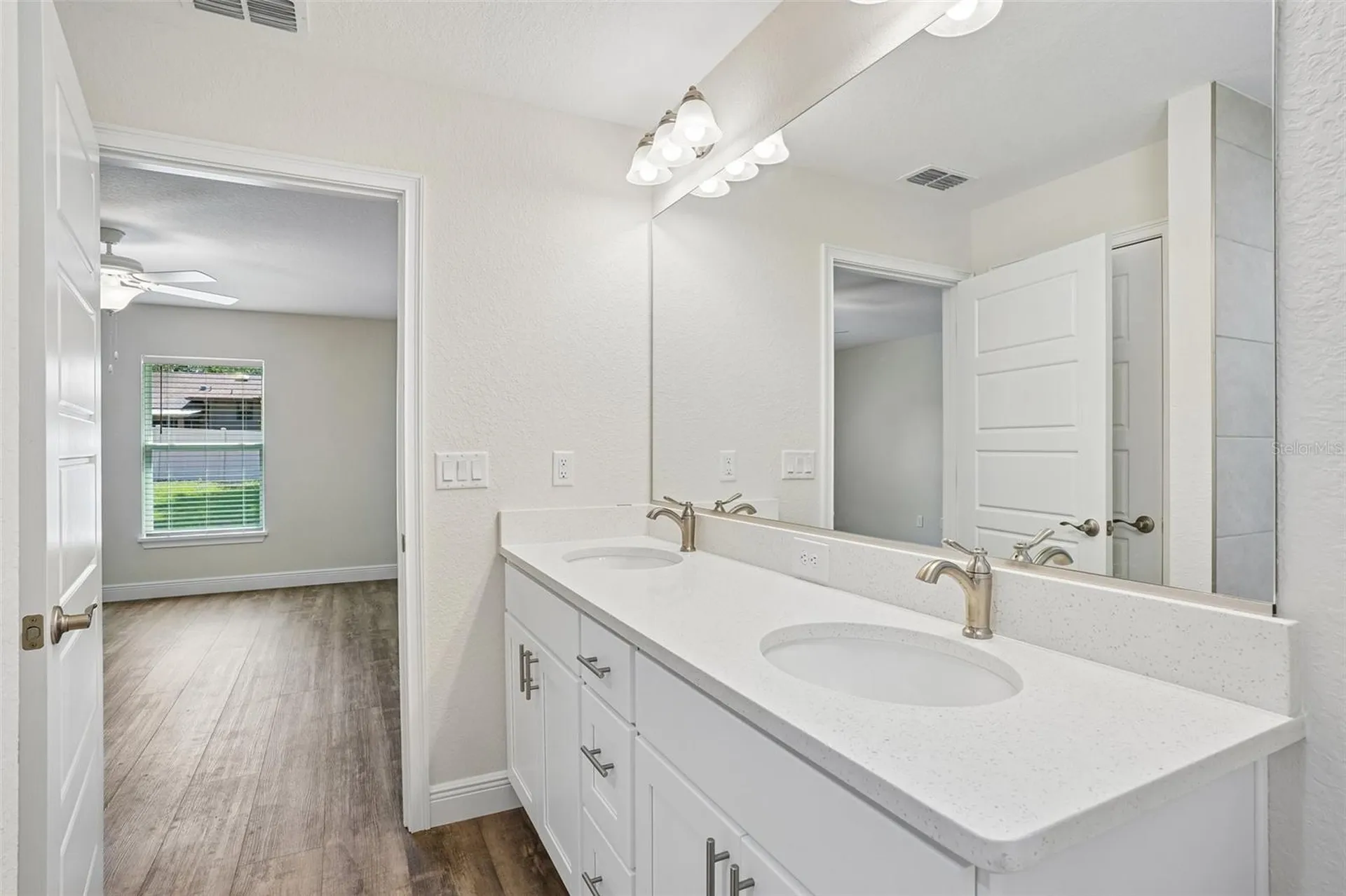 11591 Mockingbird Drive Dunnellon FL 34432