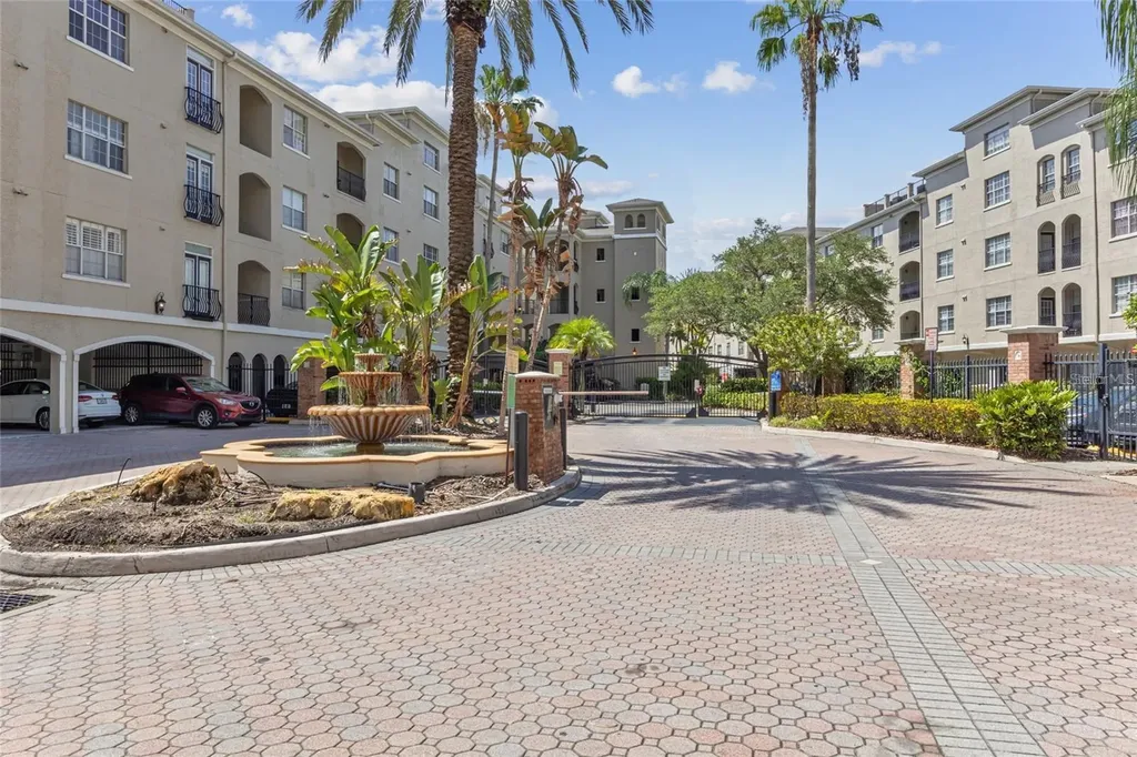 501 Knights Run Avenue Tampa FL 33602