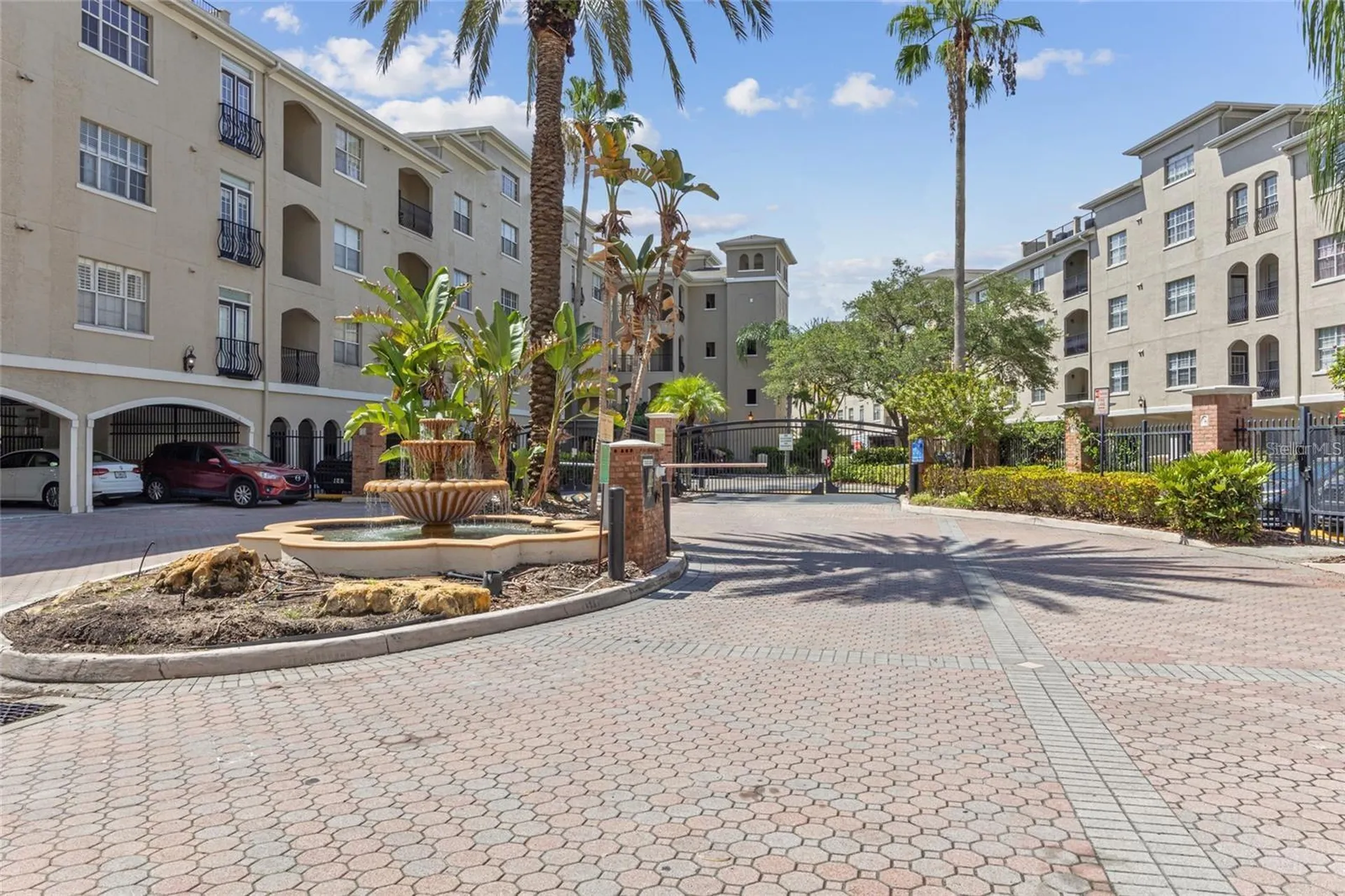 501 Knights Run Avenue Tampa FL 33602
