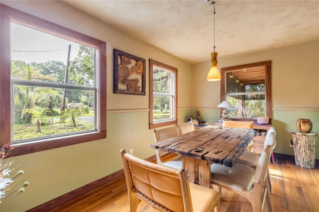 233 W Ariel Road Edgewater FL 32141