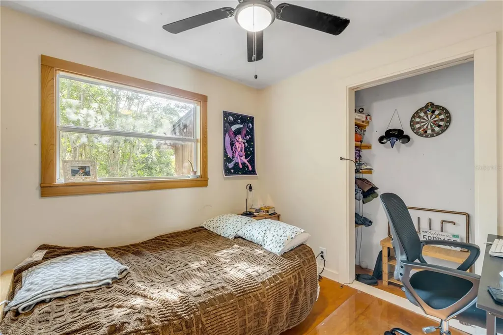 233 W Ariel Road Edgewater FL 32141